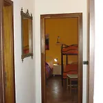 Villasoledad Per Vacanze شقة كابوليفيري