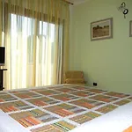 Villasoledad Per Vacanze * كابوليفيري