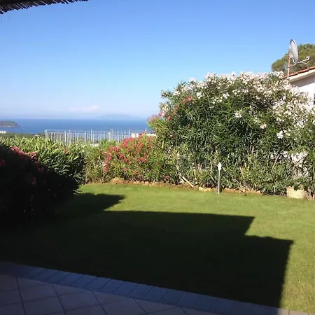 Villasoledad Per Vacanze Apartmán *