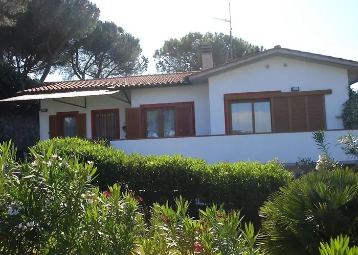 Apartment Villasoledad Per Vacanze